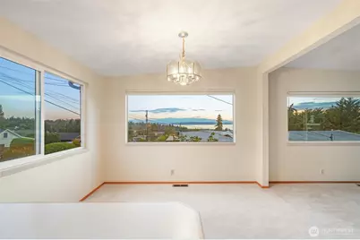 741 Hemlock Street, Edmonds, WA 98020 - Photo 9