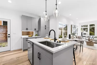 1706 B N 47th Street, Seattle, WA 98103 - Photo 13