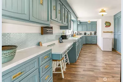 6 4th Street N, Pacific Beach, WA 98571 - Photo 5