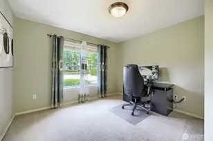 12612 SE 261st St, Kent, WA 98030 - Photo 5