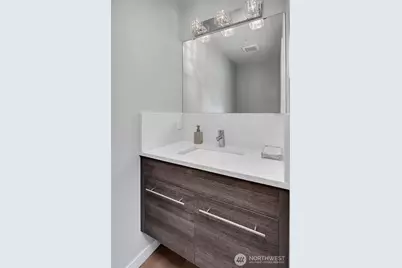 7429 E Mercer Way, Mercer Island, WA 98040 - Photo 17