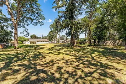 15401 Grant Avenue SW, Lakewood, WA 98498 - Photo 3