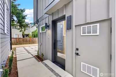 12034 Hiram Place NE, Seattle, WA 98125 - Photo 1