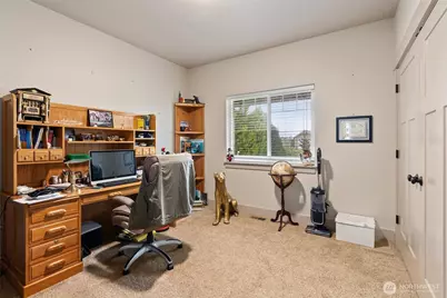 19502 Mountain Meadows Lane SW, Rochester, WA 98579 - Photo 7
