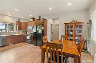 19502 Mountain Meadows Ln SW, Rochester, WA 98579 - Photo 13