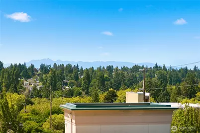 333 N 90th Street, Seattle, WA 98103 - Photo 31