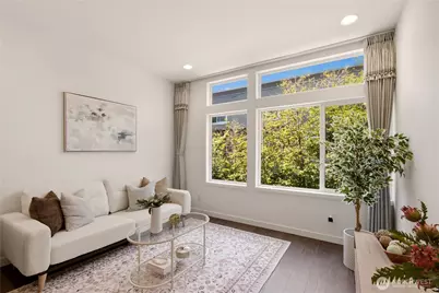 333 N 90th Street, Seattle, WA 98103 - Photo 13