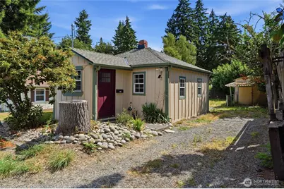 2506 Trenton Avenue NE, Bremerton, WA 98310 - Photo 1