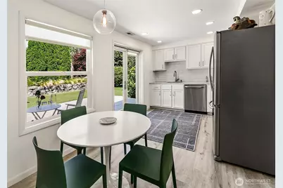 8623 30th Avenue NE, Seattle, WA 98115 - Photo 5