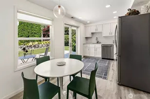 8623 30th Ave NE, Seattle, WA 98115 - Photo 5
