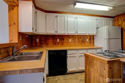 424 E 1st Street, Cle Elum, WA 98922 - Photo 7