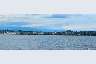 1647 Beach Drive E, Port Orchard, WA 98366 - Photo 11