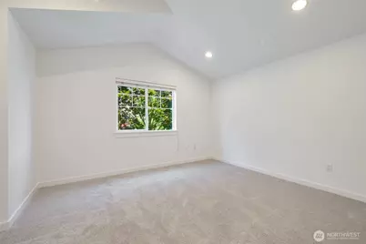 935 N 97th Street #B, Seattle, WA 98103 - Photo 25