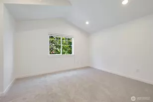 935 N 97th St, Seattle, WA 98103 - Photo 25