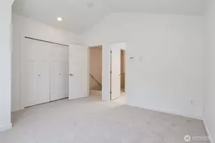 935 N 97th St, Seattle, WA 98103 - Photo 19
