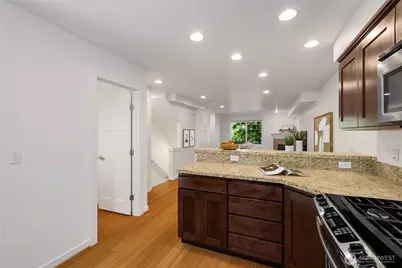 935 N 97th Street #B, Seattle, WA 98103 - Photo 13
