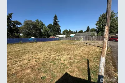 5821 S Sheridan Avenue, Tacoma, WA 98408 - Photo 3