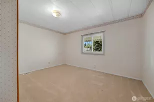 5900 64th St NE, Marysville, WA 98270 - Photo 15