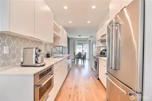 3025 62nd Ave SW, Seattle, WA 98116 - Photo 11
