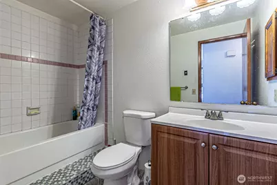 6305 75th Avenue Ct W, University Place, WA 98467 - Photo 17
