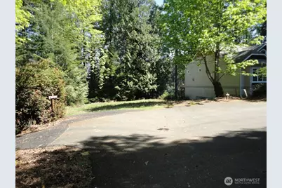 758 Promontory Road, Shelton, WA 98584 - Photo 3