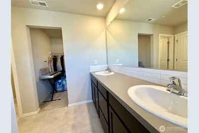 18757 Lipoma Place E, Puyallup, WA 98374 - Photo 19