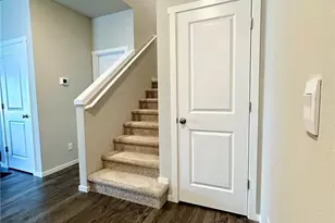 18757 Lipoma Pl E, Puyallup, WA 98374 - Photo 3