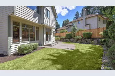 10711 177th Court NE, Redmond, WA 98052 - Photo 33