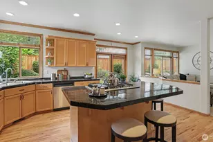 10711 177th Ct NE, Redmond, WA 98052 - Photo 13
