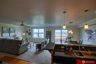 960 Harris Avenue #602, Bellingham, WA 98225 - Photo 13