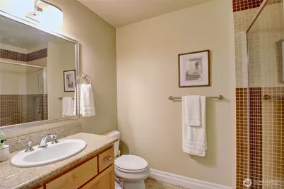 960 Harris Avenue #602, Bellingham, WA 98225 - Photo 29