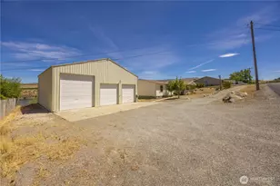2251 Columbia Blvd, Bridgeport, WA 98813 - Photo 35
