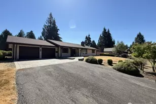172 Hemlock Dr, Chehalis, WA 98532 - Photo 1