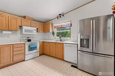 7709 295th Street S, Roy, WA 98580 - Photo 17