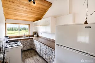 567 Pontiac Ridge Rd, Oroville, WA 98844 - Photo 27