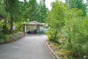 70 N Dow Mountain Dr, Hoodsport, WA 98548 - Photo 1
