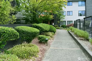 11300 1st Ave NE, Seattle, WA 98125 - Photo 37