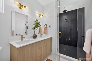 4105 25th Ave SW, Seattle, WA 98106 - Photo 9