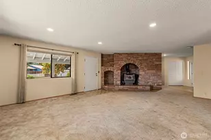 137 W Center St, Leavenworth, WA 98826 - Photo 5