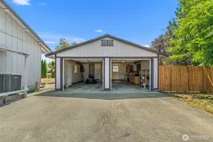 137 W Center St, Leavenworth, WA 98826 - Photo 29