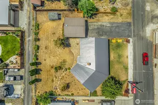 137 W Center St, Leavenworth, WA 98826 - Photo 33
