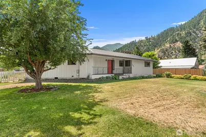 137 W Center Street, Leavenworth, WA 98826 - Photo 27