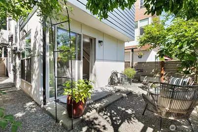 6729 14th Avenue NW #A, Seattle, WA 98117 - Photo 33