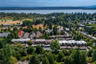 5858 NE Park Point Dr, Seattle, WA 98115 - Photo 23