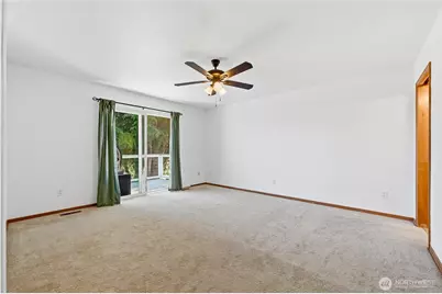 19225 208th Avenue SE, Renton, WA 98058 - Photo 17