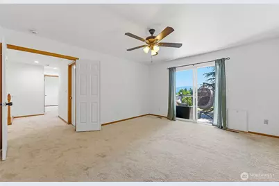 19225 208th Avenue SE, Renton, WA 98058 - Photo 15