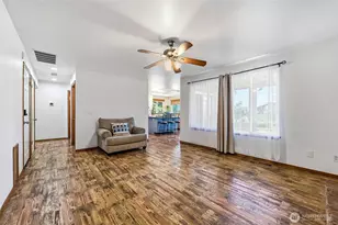 19225 208th Ave SE, Renton, WA 98058 - Photo 23