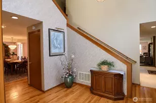 106 Chinook Ln, Steilacoom, WA 98388 - Photo 5