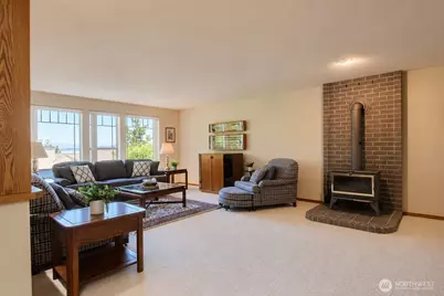 106 Chinook Lane, Steilacoom, WA 98388 - Photo 11