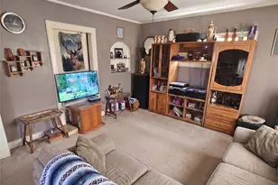 512 S Michigan St, Aberdeen, WA 98520 - Photo 3